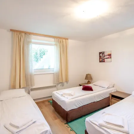 Mira Apartment Sarajevo Comfortable Stay & Free Parking Sarajevo